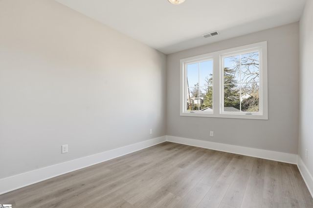 72 Mcneil Court, Greenville, SC 29609