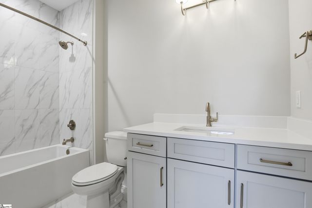 72 Mcneil Court, Greenville, SC 29609