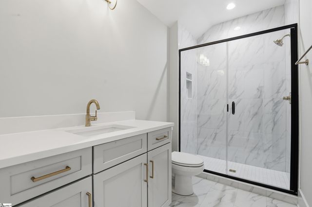 72 Mcneil Court, Greenville, SC 29609