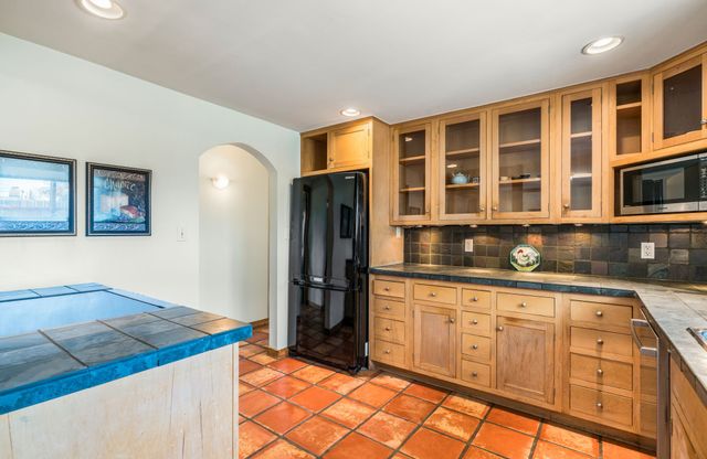 114 Cedar Street, Santa Fe, NM 87501