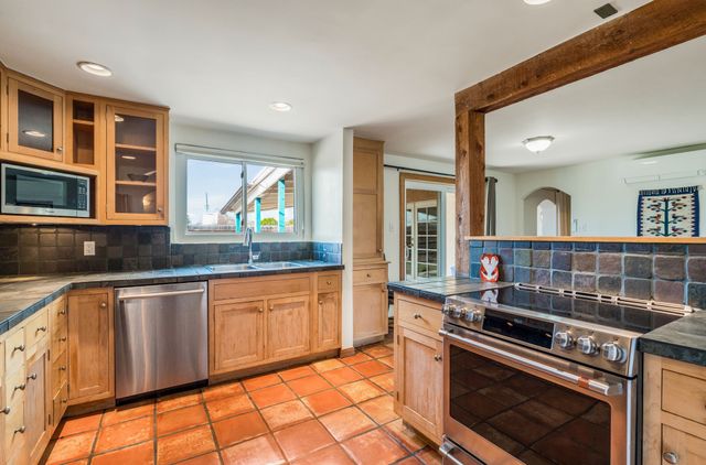 114 Cedar Street, Santa Fe, NM 87501