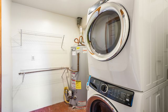 114 Cedar Street, Santa Fe, NM 87501