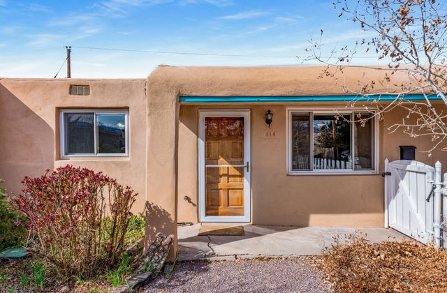 114 Cedar Street, Santa Fe, NM 87501