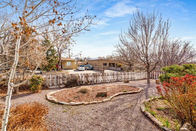 114 Cedar Street, Santa Fe, NM 87501