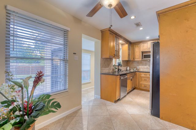 314 Easton Road, Dallas, TX 75218