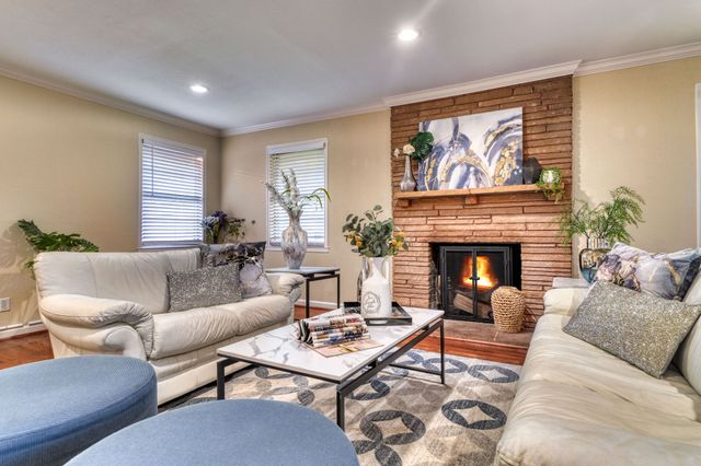 314 Easton Road, Dallas, TX 75218