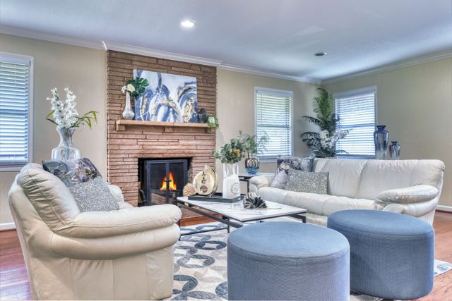 314 Easton Road, Dallas, TX 75218