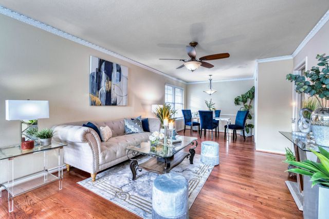 314 Easton Road, Dallas, TX 75218