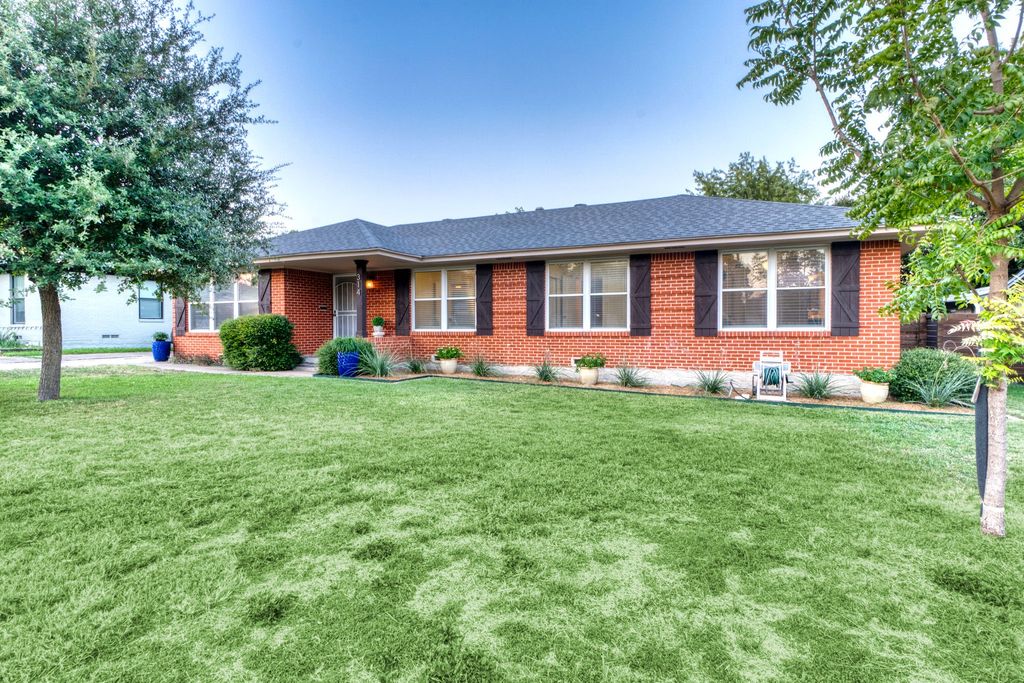 314 Easton Road, Dallas, TX 75218