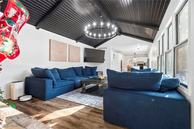 6235 1st Avenue, Kent, OH 44240