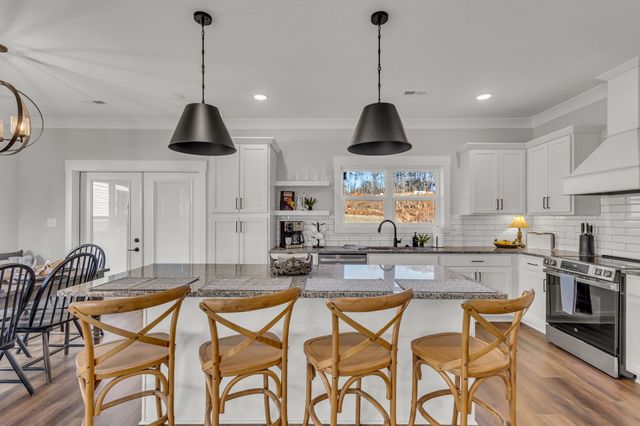 2516 Golden Trout Drive, Knoxville, TN 37920