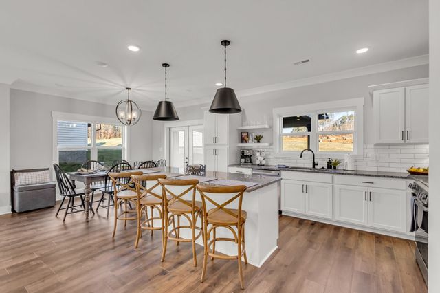 2516 Golden Trout Drive, Knoxville, TN 37920