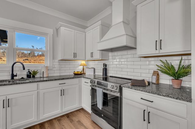 2516 Golden Trout Drive, Knoxville, TN 37920