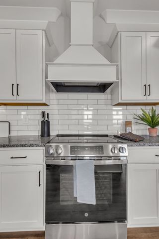 2516 Golden Trout Drive, Knoxville, TN 37920