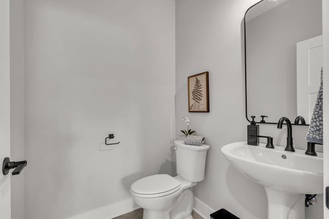 2516 Golden Trout Drive, Knoxville, TN 37920