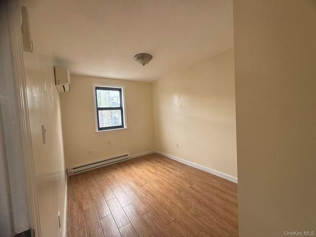 18-19 College Point Boulevard 2FL, College Point, NY 11356