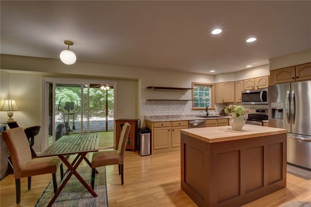 2011 Ridgeview Lane, Seneca, SC 29678