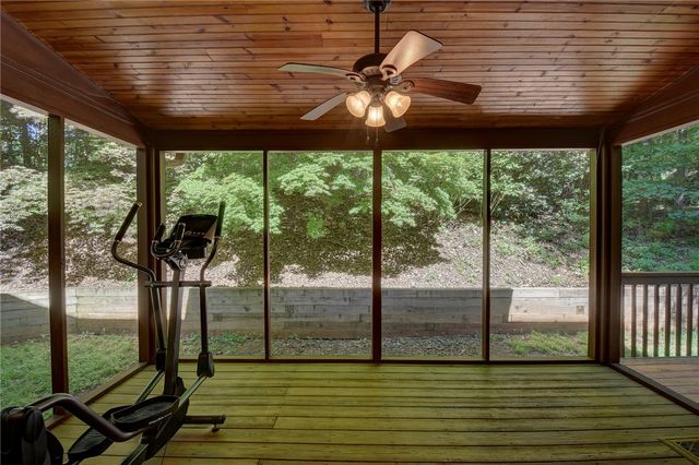 2011 Ridgeview Lane, Seneca, SC 29678