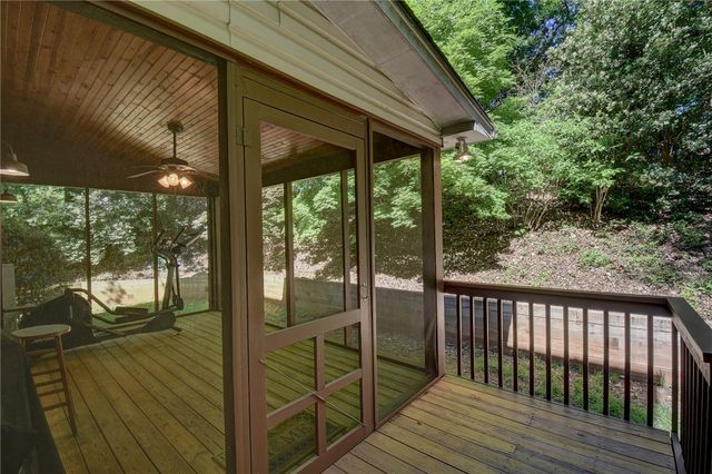 2011 Ridgeview Lane, Seneca, SC 29678
