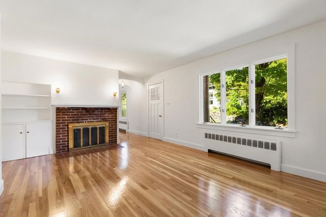 60 Prospect St, Wakefield, MA 01880