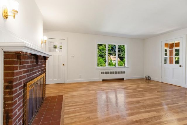 60 Prospect St, Wakefield, MA 01880