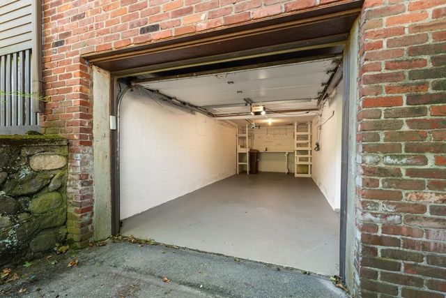 60 Prospect St, Wakefield, MA 01880