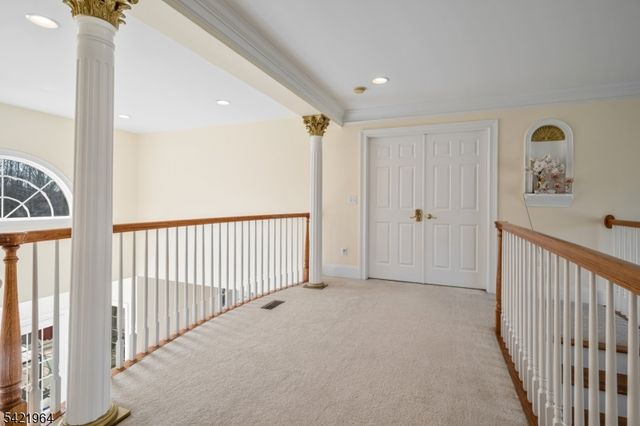 16 Southwind Dr, Mount Olive Twp., NJ 07836