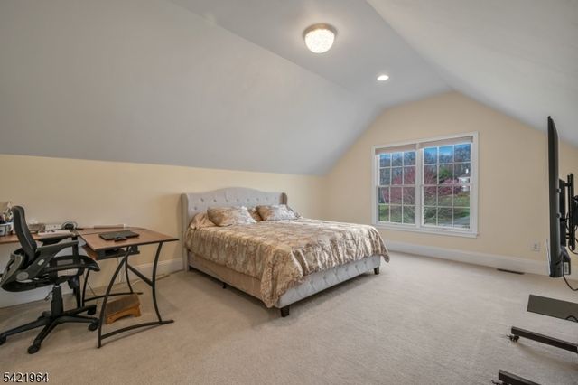 16 Southwind Dr, Mount Olive Twp., NJ 07836