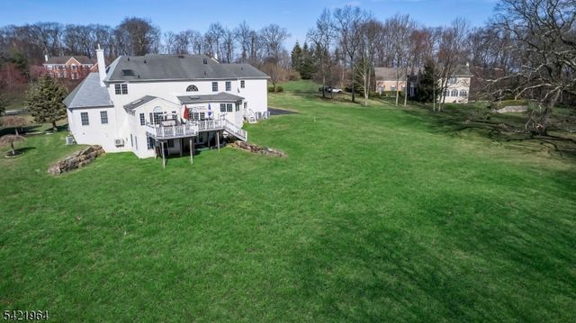 16 Southwind Dr, Mount Olive Twp., NJ 07836