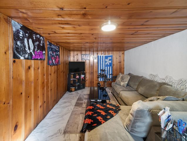 3523 Freeman Avenue, Hamilton, OH 45015