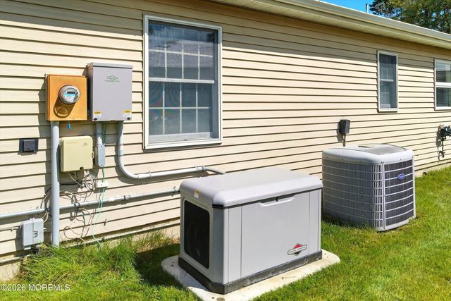 1869 Buttonwood Avenue, Toms River, NJ 08755