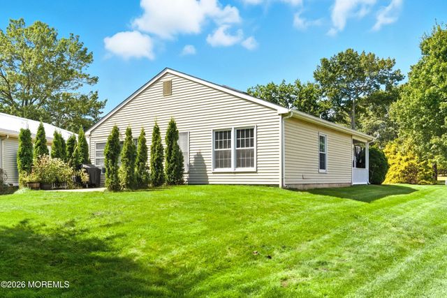 1869 Buttonwood Avenue, Toms River, NJ 08755