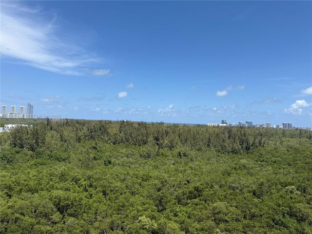 15051 Royal Oaks Lane 1104, North Miami, FL 33181