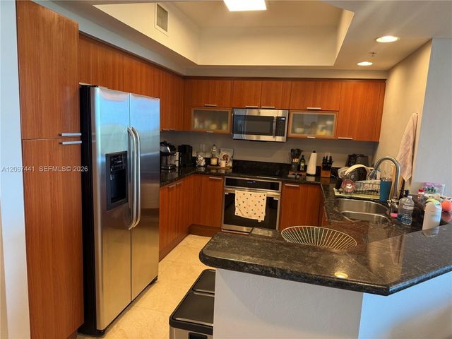 15051 Royal Oaks Lane 1104, North Miami, FL 33181