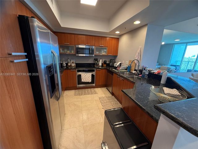 15051 Royal Oaks Lane 1104, North Miami, FL 33181