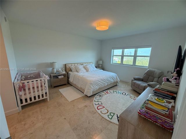 15051 Royal Oaks Lane 1104, North Miami, FL 33181