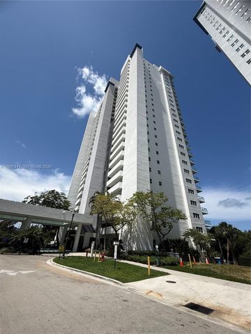 15051 Royal Oaks Lane 1104, North Miami, FL 33181