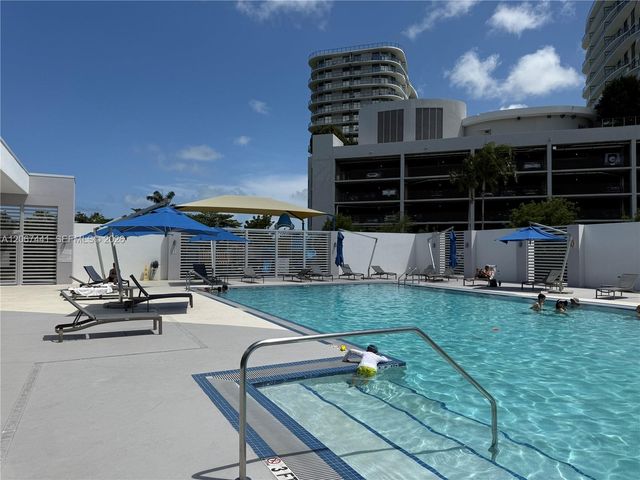 15051 Royal Oaks Lane 1104, North Miami, FL 33181