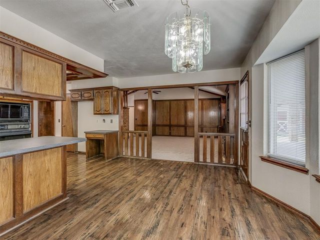 708 SW 104th Place, Oklahoma City, OK 73139
