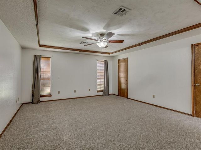 708 SW 104th Place, Oklahoma City, OK 73139