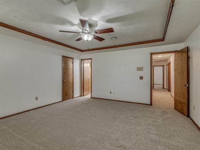 708 SW 104th Place, Oklahoma City, OK 73139