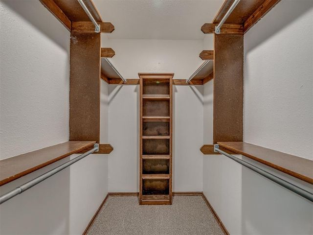 708 SW 104th Place, Oklahoma City, OK 73139