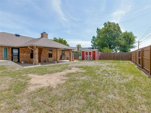 708 SW 104th Place, Oklahoma City, OK 73139