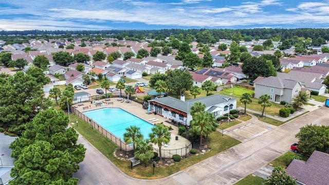 10214 Berrybriar Lane, Tomball, TX 77375