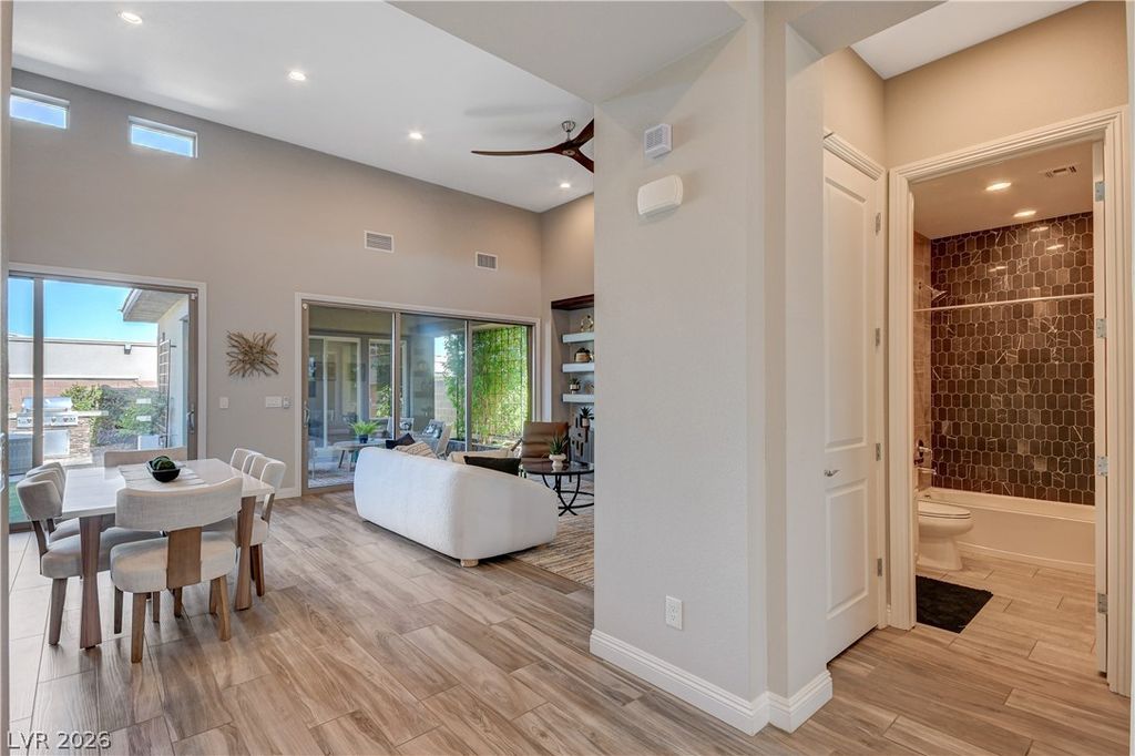 6706 Desert Crimson Street, Las Vegas, NV 89148 — photo 4