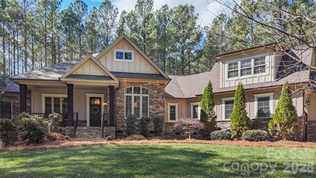 170 Silver Falls Drive, Troutman, NC 28166