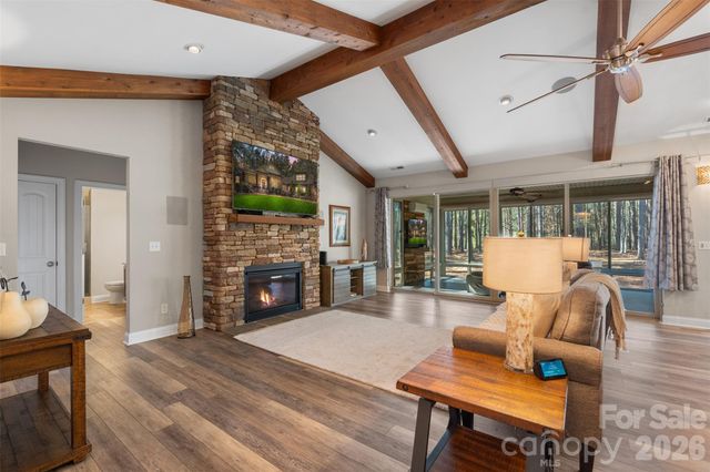 170 Silver Falls Drive, Troutman, NC 28166