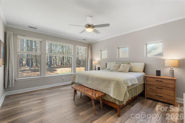 170 Silver Falls Drive, Troutman, NC 28166