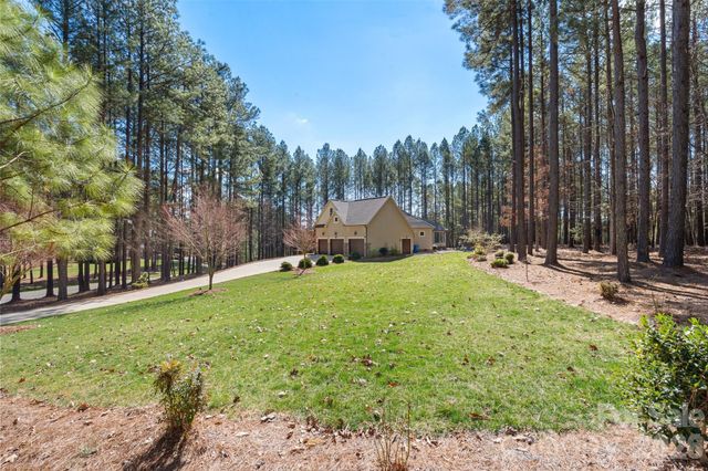 170 Silver Falls Drive, Troutman, NC 28166