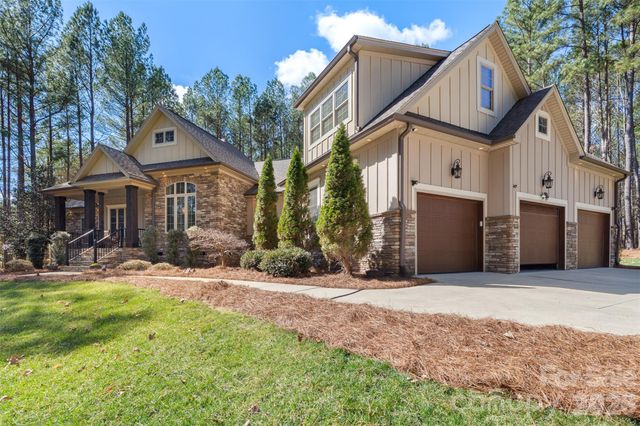 170 Silver Falls Drive, Troutman, NC 28166